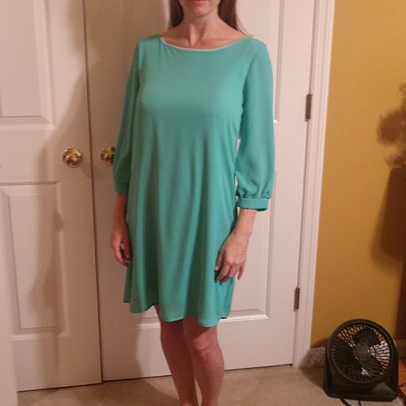 Boutique Dress - Picture 2 of 7